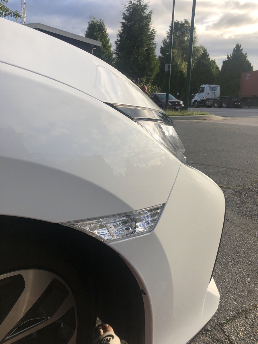 _crihan's tweet photo. Changed up my side marker lights this morning + installed some LED bulbs as well for a cleaner aesthetic 

@Eric_C_Ram @JJTeee 

before and after pics: https://t.co/9aBuoJrkG2