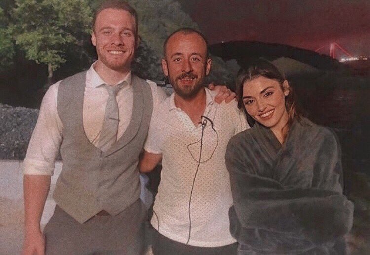  𝟬𝟱/𝟬𝟳/𝟮𝟬𝟮𝟬, late night set [ #SenÇalKapimi •  #HandeErçel •  #KeremBürsin •  #HanKer]