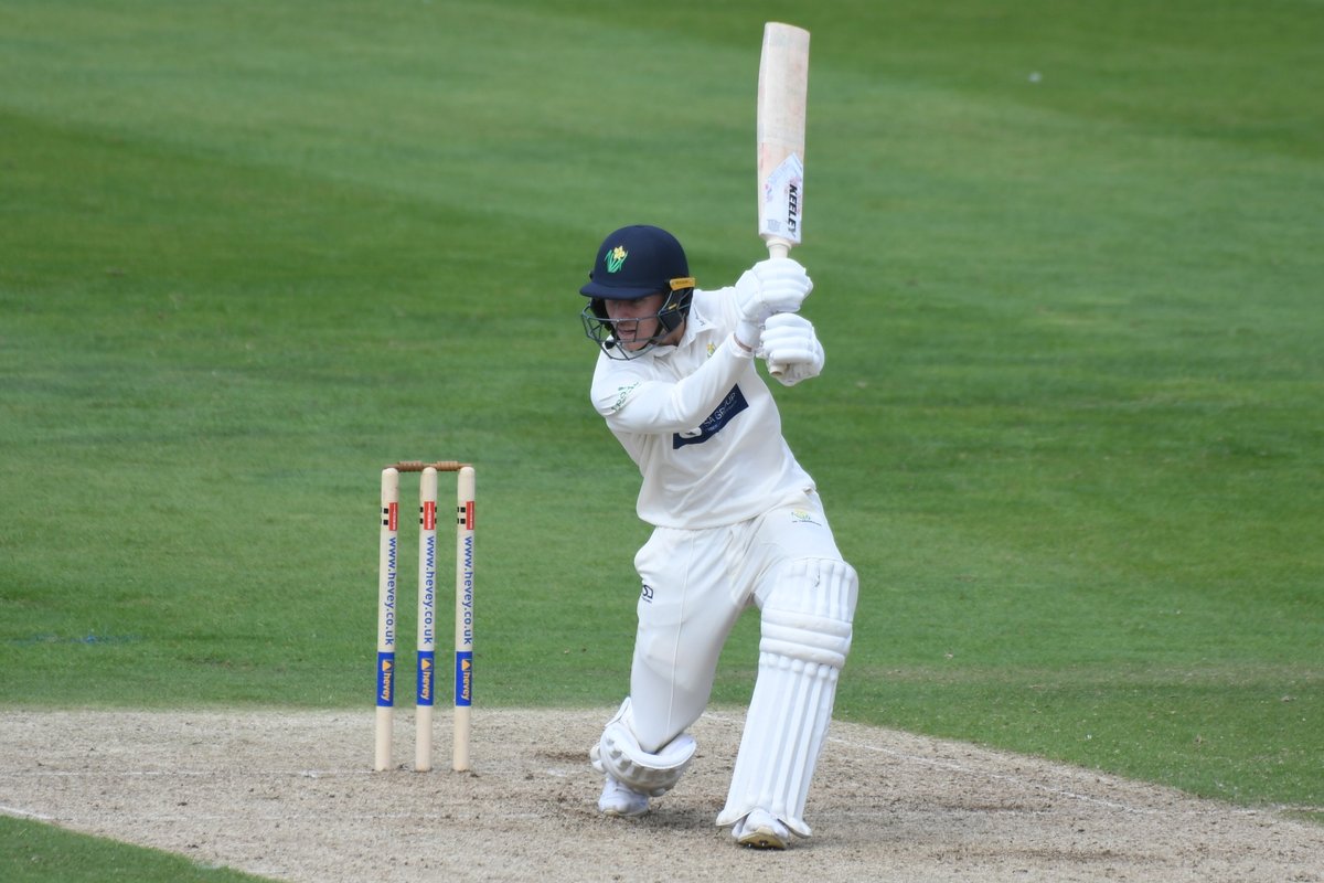 CENTURY!!!

GET IN CALLUM TAYLOR!!!

A debut century with some of the best hitting you'll ever see!

Absolutely brilliant knock 👏👏👏

#GoGlam #NORvGLAM