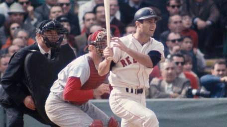 Happy Birthday to my all-time favorite player...Carl Yastrzemski 