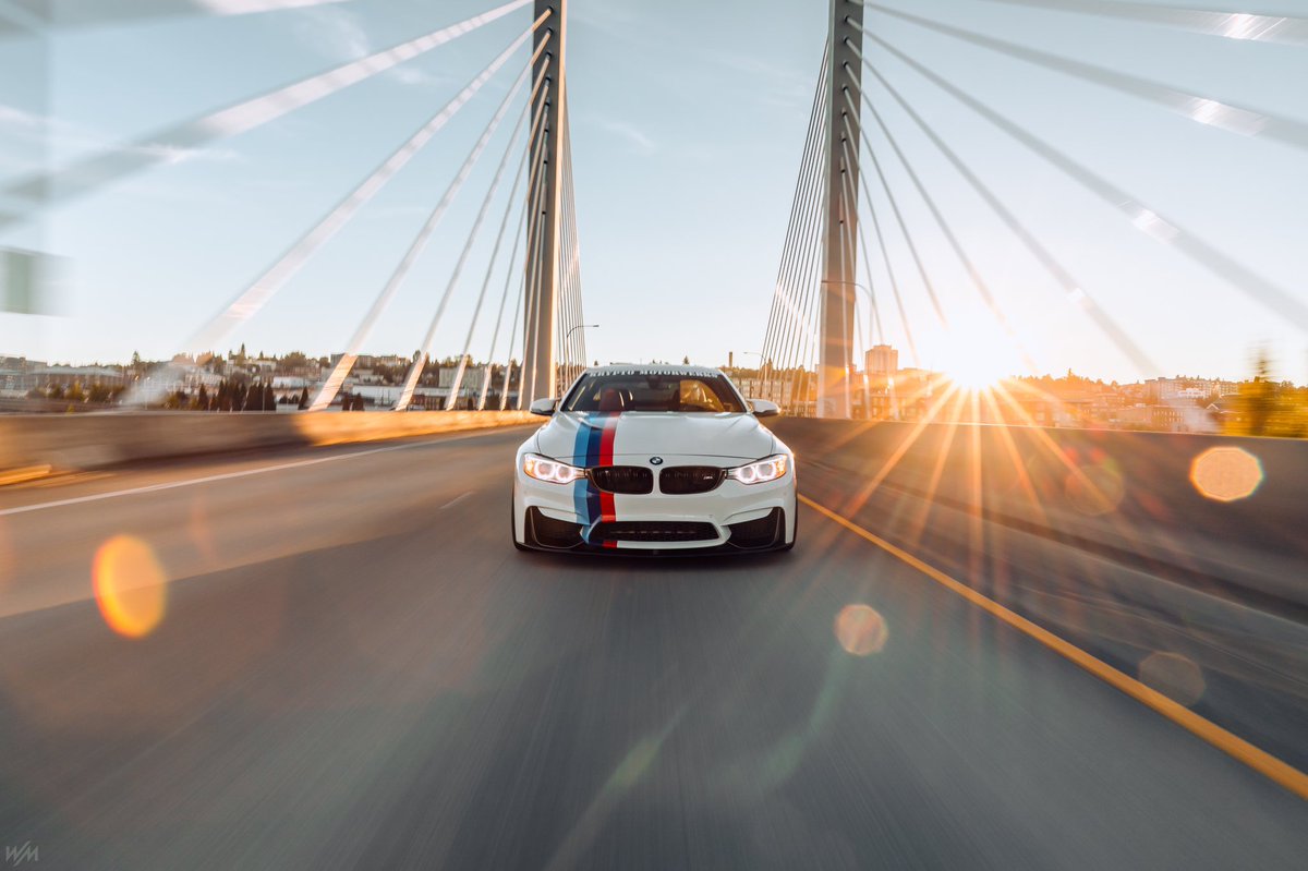 WoyshnisMedia's tweet photo. M4 and M4GTS https://t.co/DEZB11jJMA