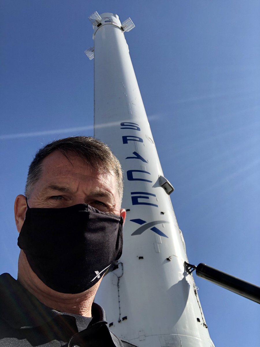 astro_kimbrough's tweet photo. Thanks to the @spacex team for another great week of training w @astro_megan as we prepare for the Crew-2 mission next year #nasa #spacex #crewdragon #iss #space https://t.co/HAMiWn1fUx
