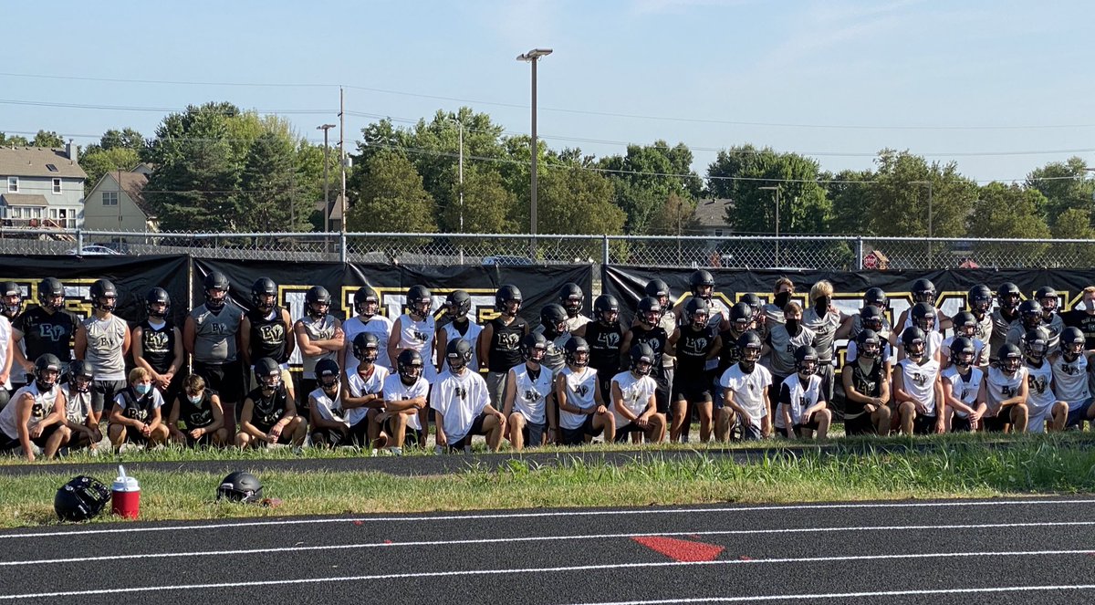 texaslemon4's tweet image. Strength in Unity💛🖤🏈go BVHS!