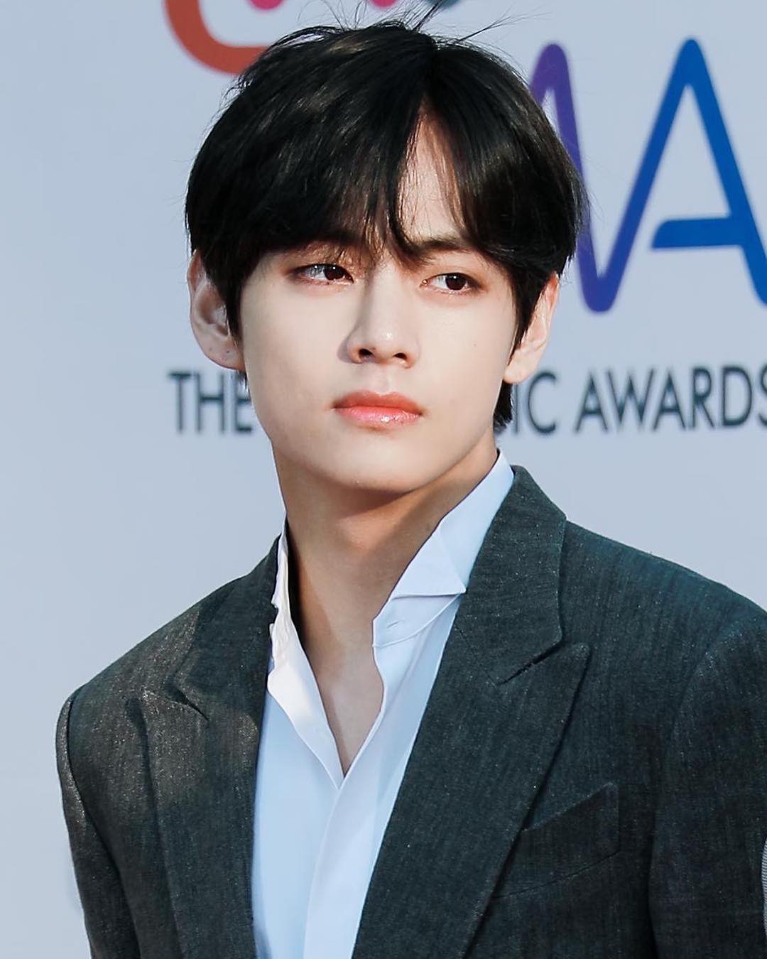 Bts V Black Hair - Best Hairstyles Ideas for Women and Men in 2023