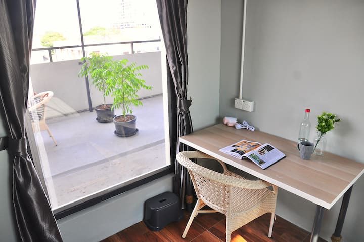 GrayHaus Soho Rooftop (RM131/night)RM131 for 4pax & you'll have the rooftop area just for you!- Free wifi, aircond & hairdryer- 1 queen bed & 1 bunk bed- Private attached bathroom- Exclusive access of rooftop areaMore details: https://airbnb.com/rooms/27210724?location=ipoh%20&source_impression_id=p3_1598106248_hRJV5pXLyX6qTcXg&guests=4&adults=4
