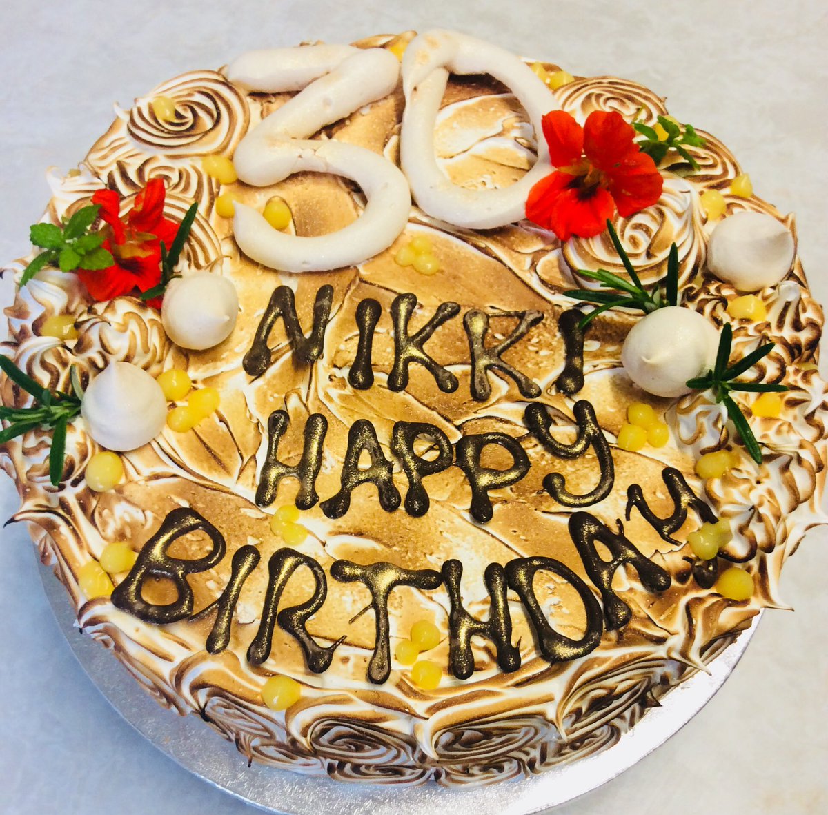 AnnetteNeed's tweet photo. Wow! Thank you everyone who came to #Colvend #market! Such a good day.
Itโs been another great week. Really enjoyed making this rather large 30th #Birthdaycake. Just finished baking for tomorrowโs order so #pizza making and a large #glassofred ( or maybe the #wine first!) https://t.co/OUMOJrvZUd