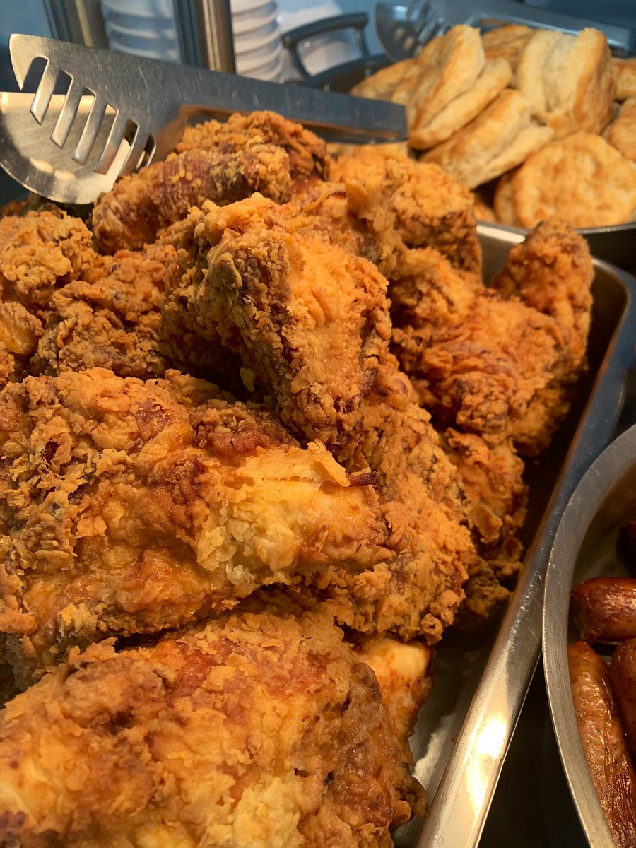 NbpsChristina's tweet photo. Is there anything better than homemade fried chicken? Yes, homemade fried chicken and biscuits!! Happy Saturday @NBPSEagles @FlikISDining 🤗 https://t.co/qSVNTYMMQ7