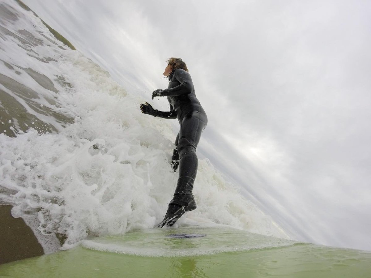 SaltwaterlifeUK's tweet photo. Picked off a few smaller waves from the southerly swell hitting Cruden earlier.... spent quite a lot of time face planting too 🤪
#surf #surfing #waves #swell #malukusurfboard #maluku #flyingfrog #ecoboard #saltwaterlifeuk https://t.co/ZfBqgQ87Ma