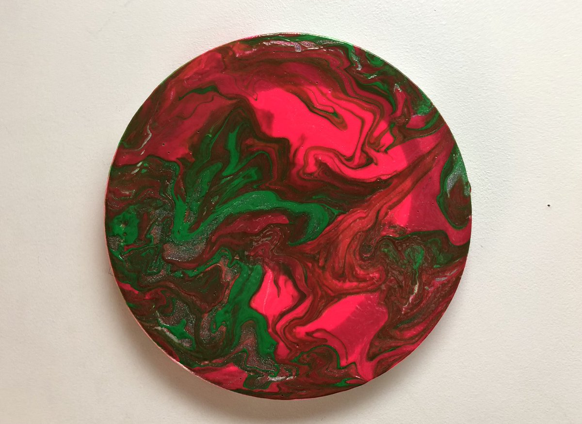 sadie_rivers's tweet image. I’m not to my peak yet, but I’m starting to feel proud that I made THESE. 🥺😭

I make art 🥺