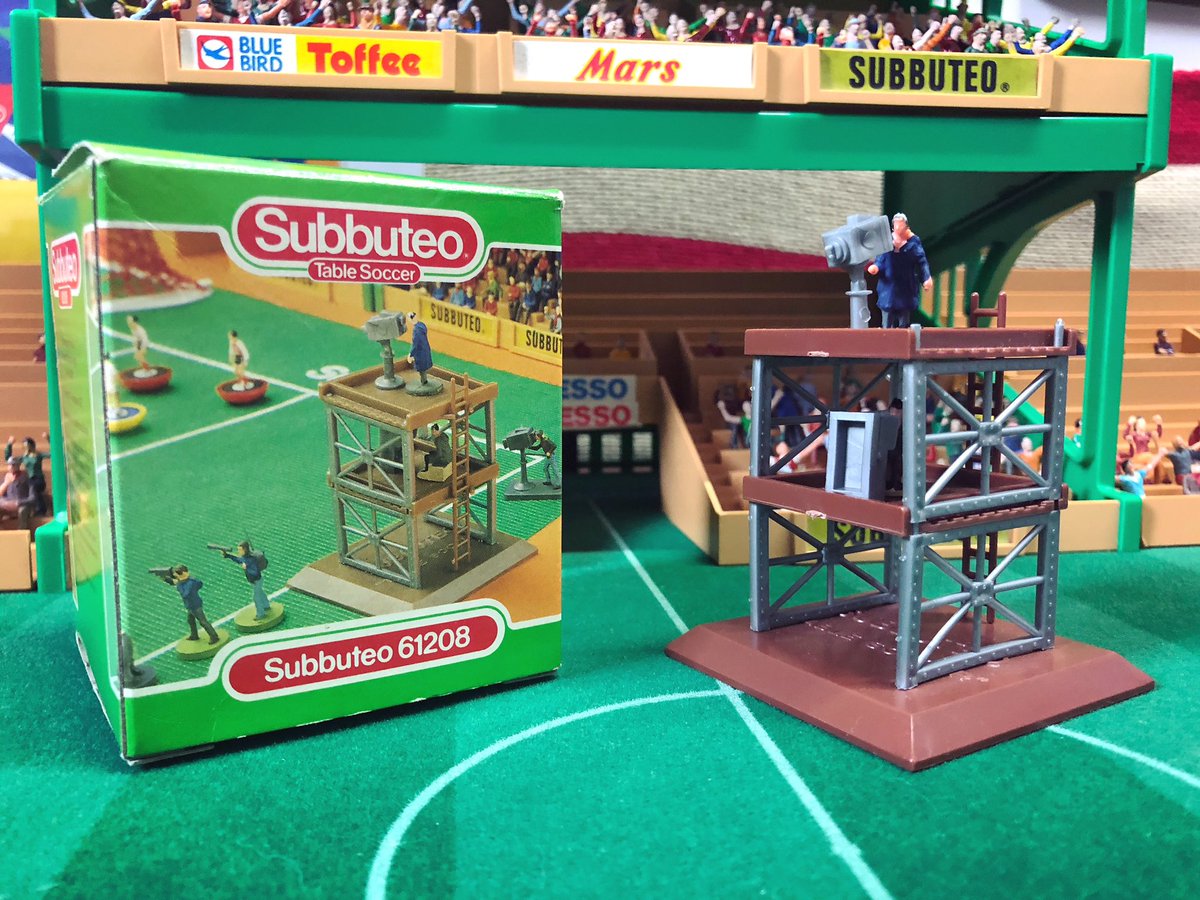 SubbuteoBrummie's tweet photo. Lights, camera, action 🎥 Late 1980’s TV tower. Ref. 61208. #subbuteo #zeugo #oldsubbuteo #tablefootball #tablesoccer #boardgames #retro https://t.co/5cnTCvkPDE