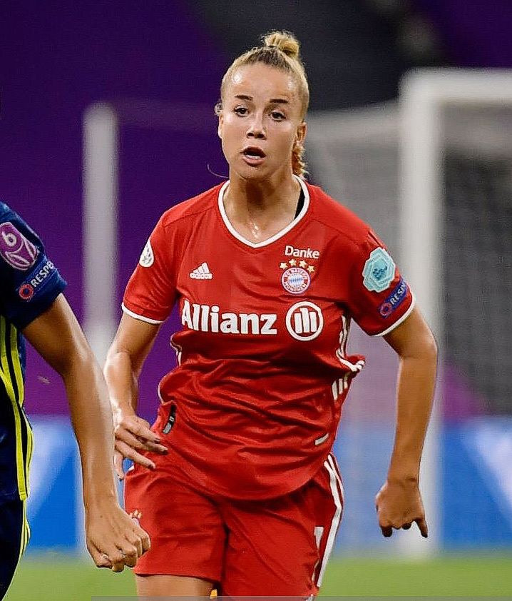 Bayern Galaxy On Twitter Giulia Gwinn Uwcl