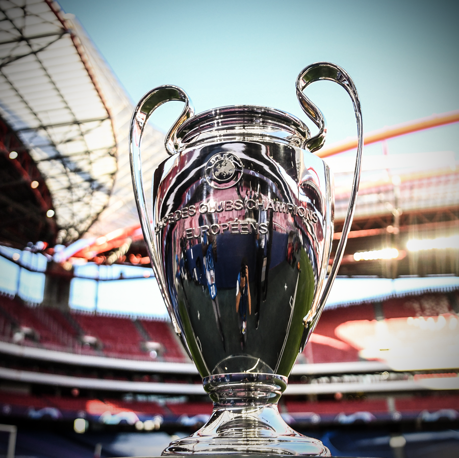 brfootball's tweet photo. 𝐷𝑖𝑒 𝑀𝑒𝑖𝑠𝑡𝑒𝑟 
𝐷𝑖𝑒 𝐵𝑒𝑠𝑡𝑒𝑛 
𝐿𝑒𝑠 𝑔𝑟𝑎𝑛𝑑𝑒𝑠 𝑒𝑞𝑢𝑖𝑝𝑒𝑠 
𝑇ℎ𝑒 𝑐ℎ𝑎𝑚𝑝𝑖𝑜𝑛𝑠

At this time tomorrow… 🤤 https://t.co/HjbZJaflCb