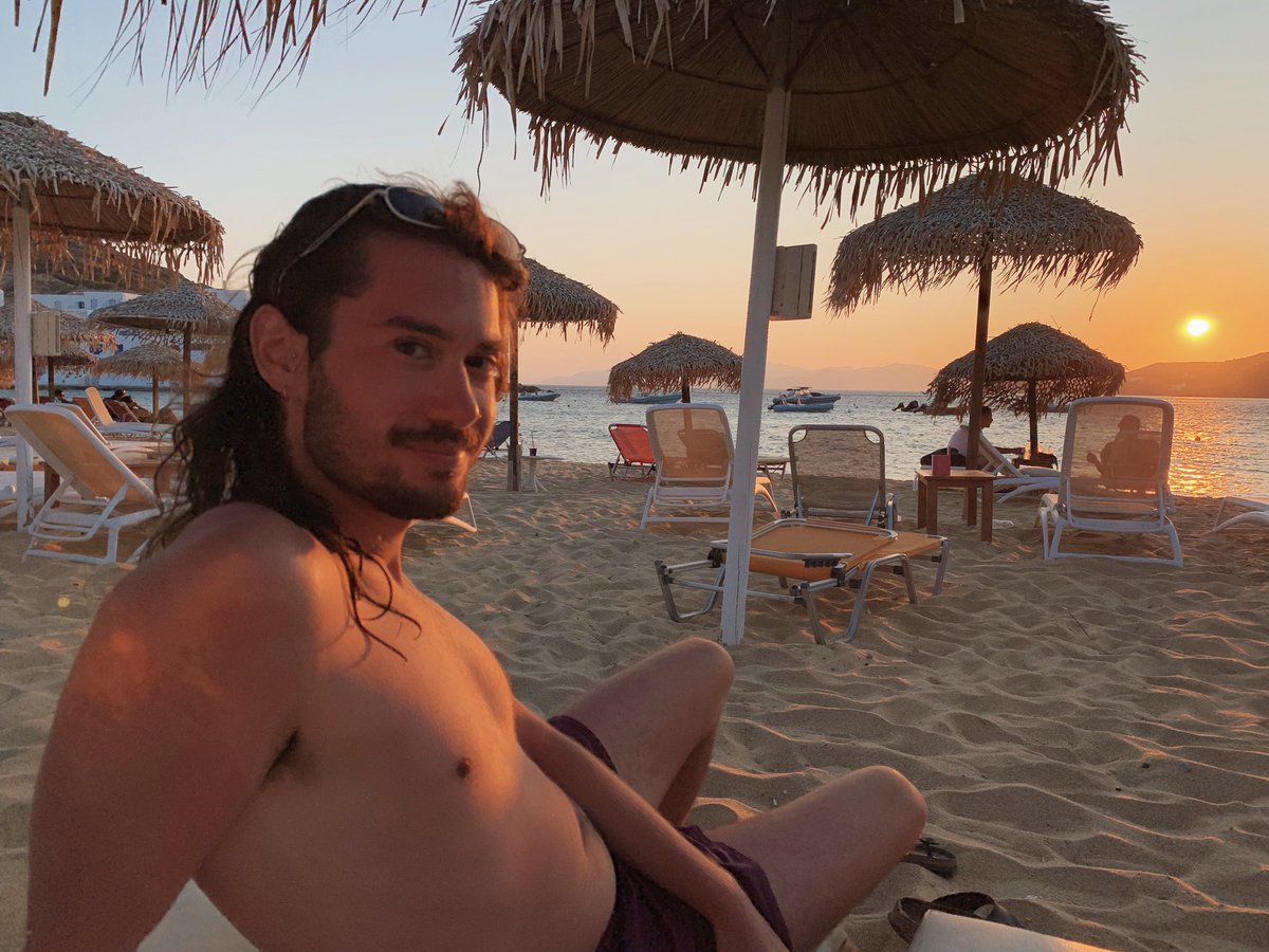 zeicock's tweet photo. #GreekTakeOver I’m half Greek can I still do this lmao 🥵🥺 https://t.co/aeU4ToI1sZ