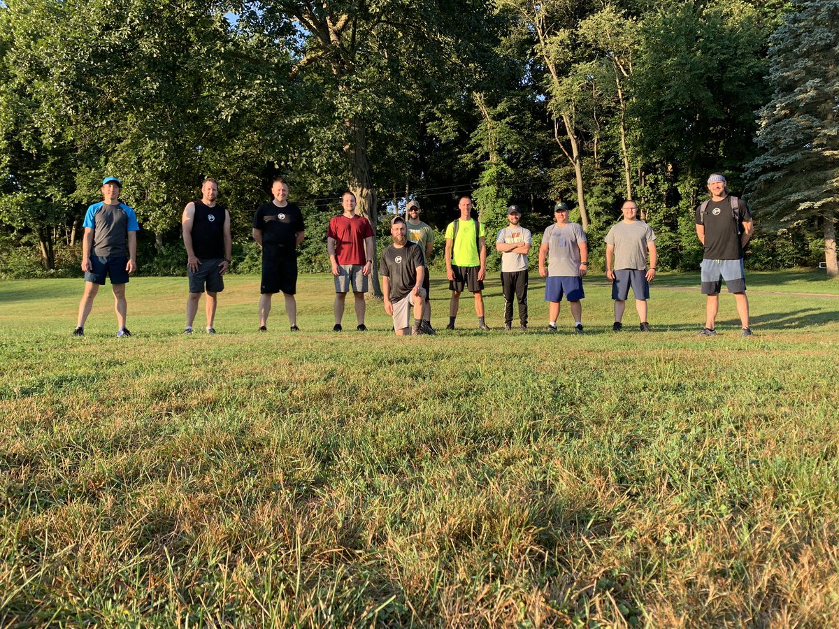 F3LakeEffect's tweet photo. Another #VQalert for #PearTreeAO!! The third one this month, #Tclaps to #CrawlSpace for this one Reminder that next Saturday we have our 3 year anniversary #alwaysbeEHing #justkeepgrowing https://t.co/CRXzZ0xD5s