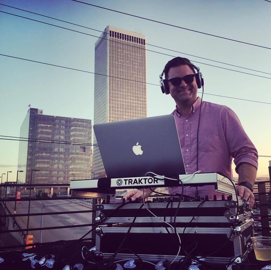 middlewest's tweet image. Today is my four-year anniversary at @Philbrook. I, and my family, are grateful for the opportunity to serve this community and I pledge to keep working to make the museum engaging, welcoming and fun for all. We are blessed to call this our home.