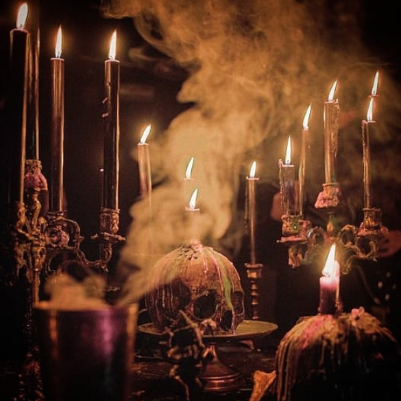 PowerMagick's tweet photo. #scottcuningham #patriciacrowther #geraldgardner #alexsanders #maxinesanders #doreenvaliente #raymondbuckland #ladyolwen #witchqueen #witchesofinstagram #witchaesthetic #witchshop #witchgreen #witchcraft #craft #occult #occultist #priestwitch #paganism #paganwitch #Magic https://t.co/JHK8roP7c8