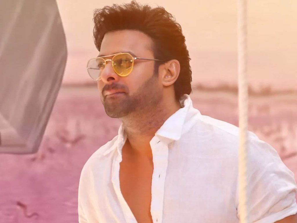 Prabhas Offscreen pics - Saaho [Thread]