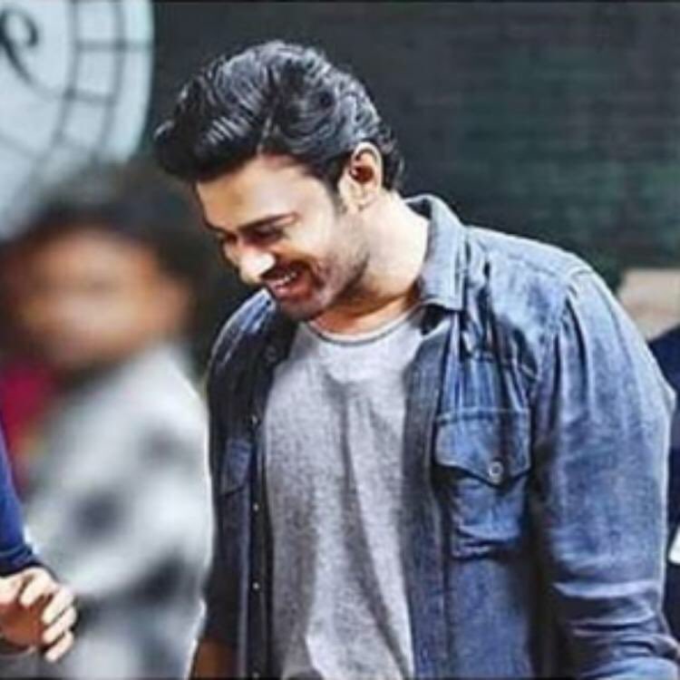 Prabhas Offscreen pics - Saaho [Thread]