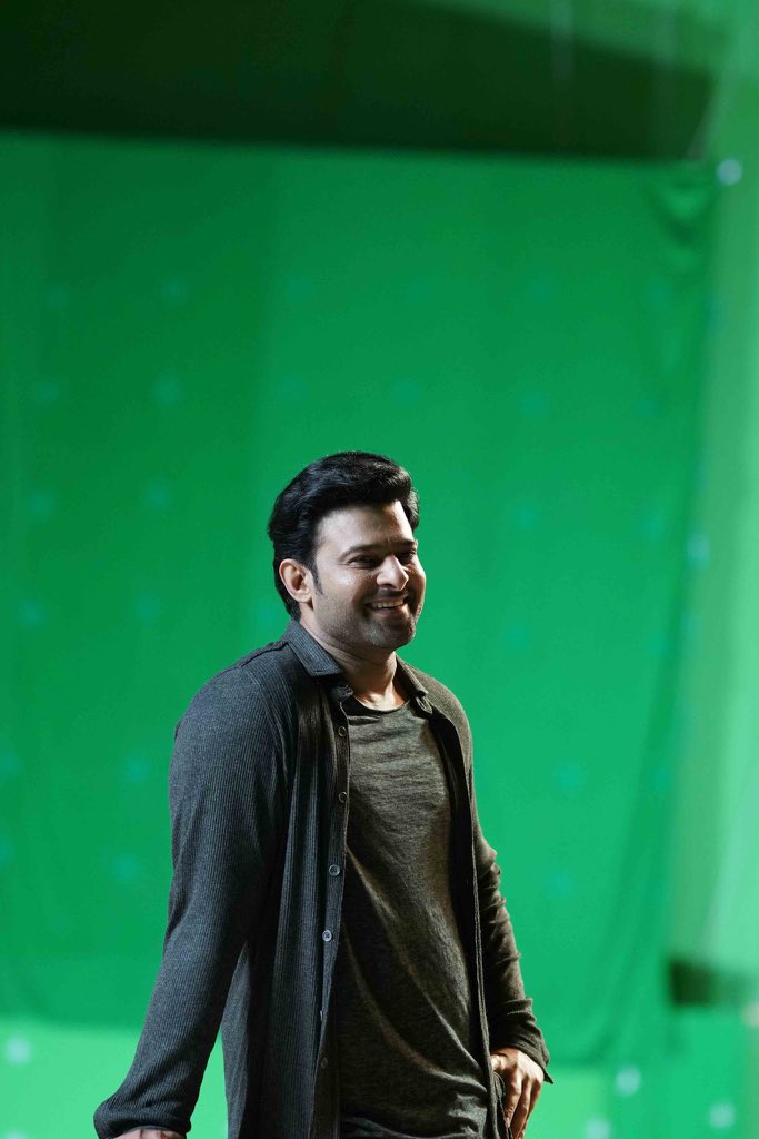 Prabhas Offscreen pics - Saaho [Thread]