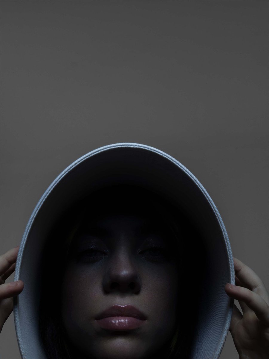 billiesource's tweet image. outtakes from billie's VOGUE China cover shoot (📸: nick knight)