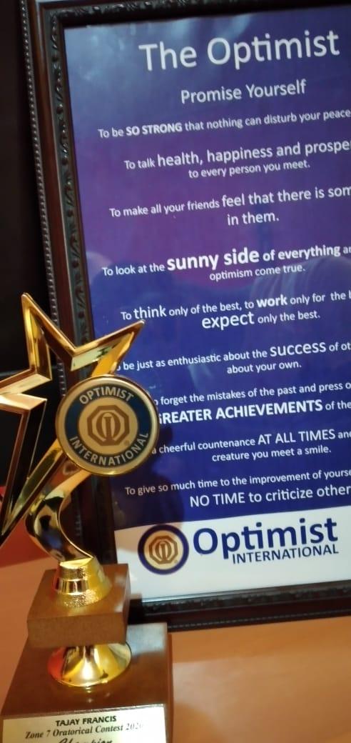 tajayfrancis_'s tweet image. Today I was awarded my trophies as the Optimist Oratorical contest 2020 champion. To all those youth out there my advice to you is. Never let your address stop your success. I&apos;m  from the Ghetto and I&apos;m proud. After all the challenges make me stronger. 
#successvibes #ppspop