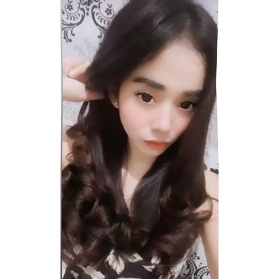 AgathaaNaris's tweet photo. #FotoProfilBaru https://t.co/Z01WgJ9Cxm