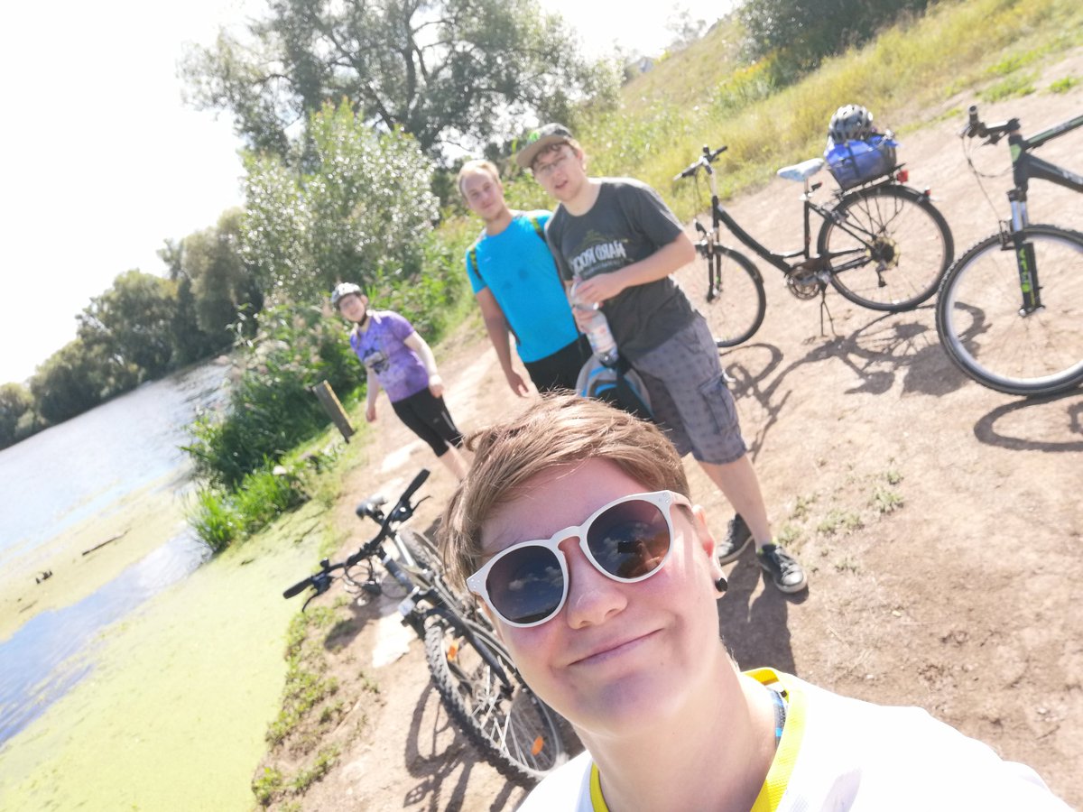 Ein paar Beasts waren heute mit dem Fahrrad unterwegs 🚲☀️

#fahrradsocial #beastsocial #BingerBeasts #quidditch #Quidditch #quidditchgermany #sport #sports #bingen #bingenamrhein