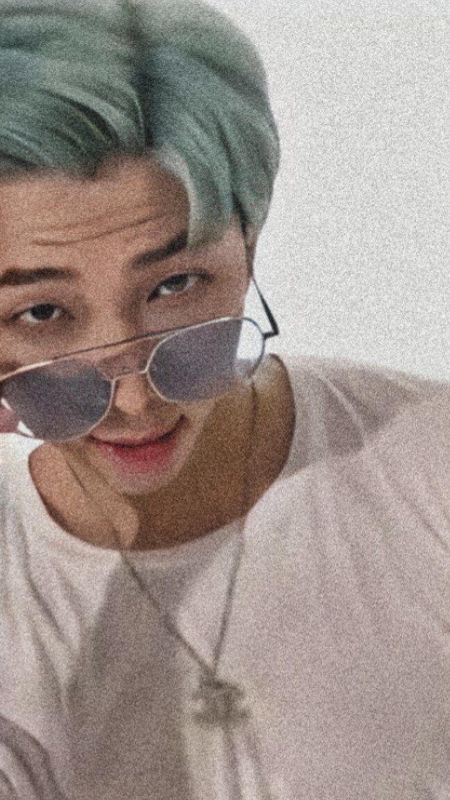 namjoon pics tweet media