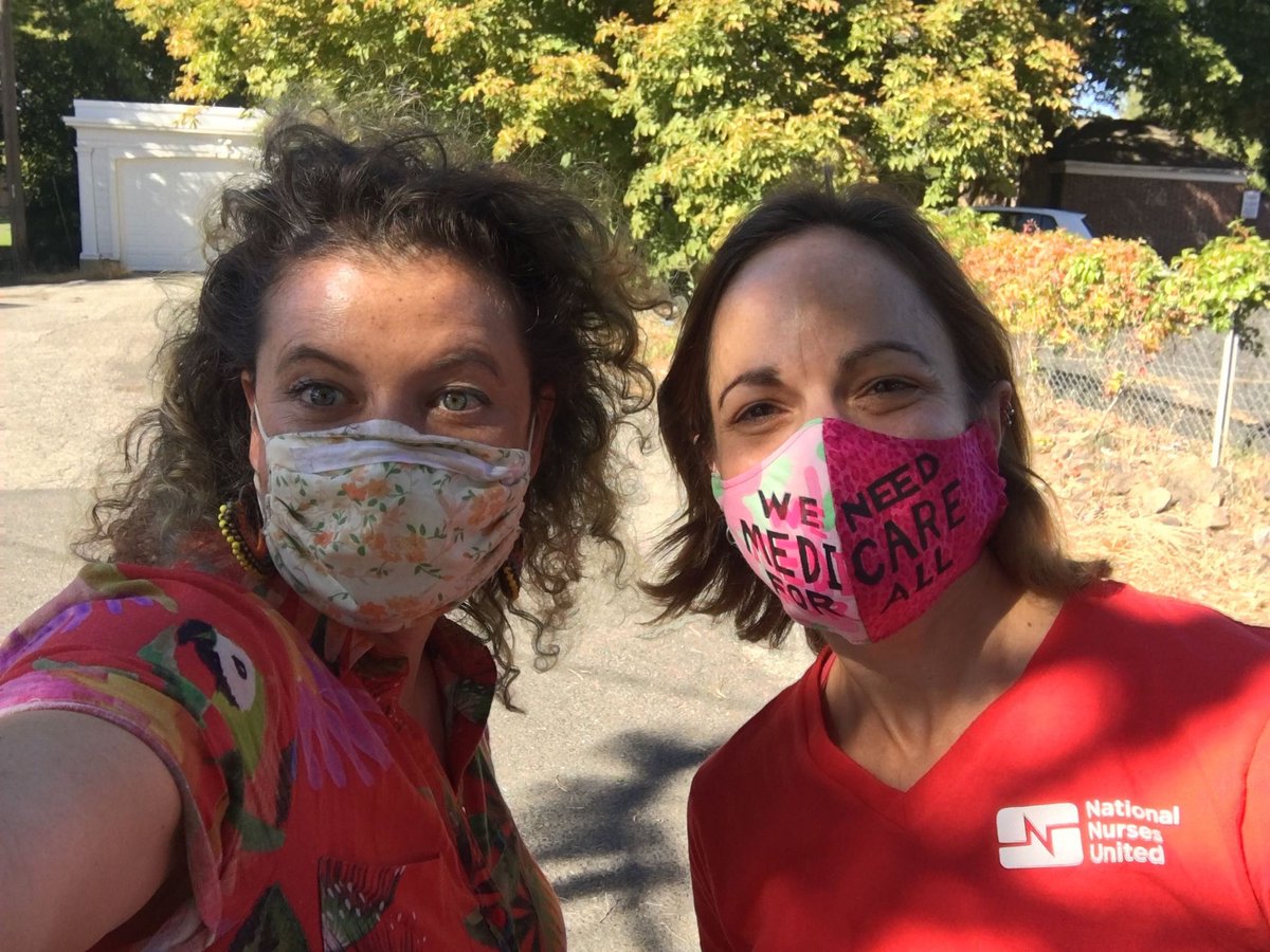 One of the many events in Washington, this one a car caravan in Spokane, getting underway now in support of  #MedicareForAll.