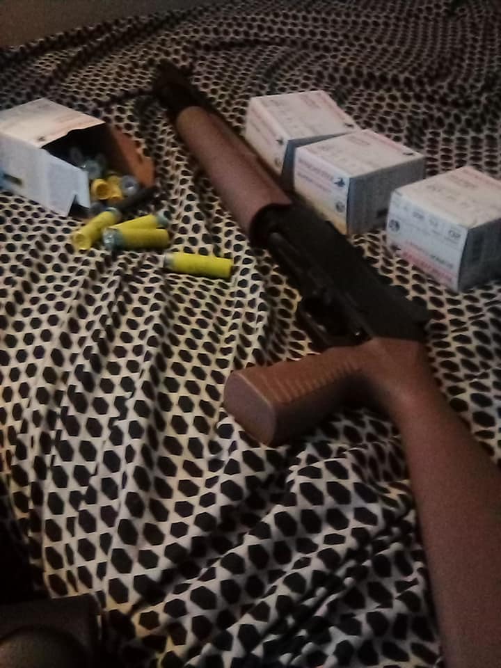 iiisith's tweet photo. Freshly Cleaned and Oiled. #Shotgun #cleaned #weapons #firearms #HomeDefense #Republican #Trump2020 #FuckBiden #NoSleepyJoe #2ndAmendment #ComeAndTakeThem #20Gauge https://t.co/cCcOLrbpcR