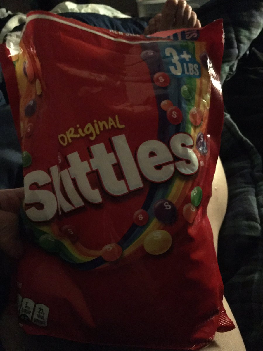Shadowstorm_ed's tweet photo. 3lbs of delicious, rainbow goodness? Why yes, yes indeed. 

.........

Tastes like happiness... #skittles #BestCandyEver #candy #netflix @Skittles https://t.co/DrGiOuOTVO