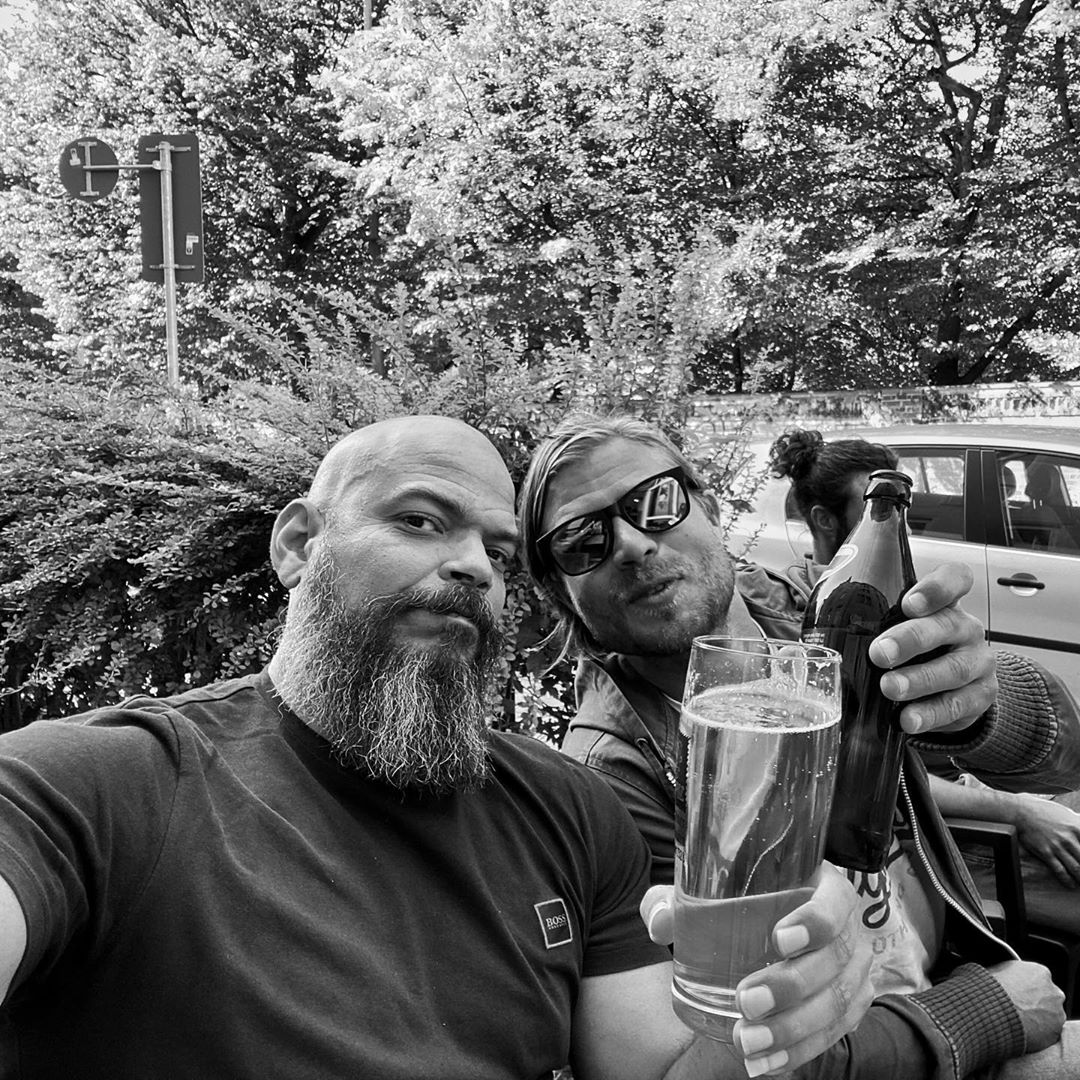 _boossoo's tweet photo. Nachmittags bier mit @fredrik_
#edm #edmgirls #edmlifestyle #tagsta #edmdance #edmfestival #tagstramers #edmfamily #edmfam #tagstagram #tagsta_music #edmworld #edmaddict #edmlovers #edmsavedmylife #edmculture #edmvibes #loveedm #edmnation #edmnews #edmmusic #edmproducer #edmlife https://t.co/1xgvoC8FwI