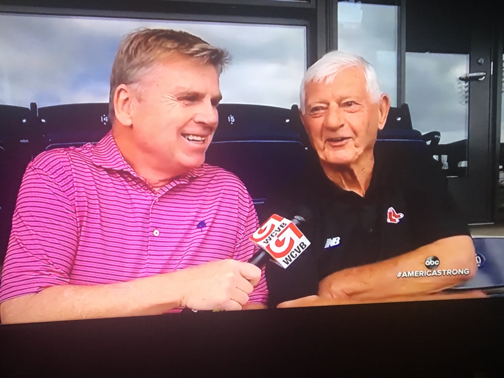 Happy 81st Birthday to Carl Yastrzemski! 