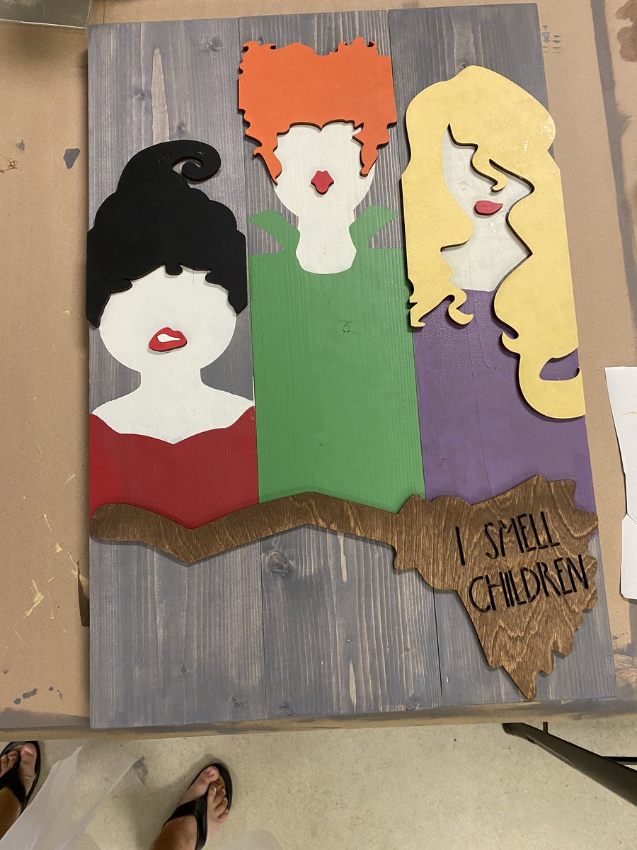 TracyTrey326's tweet photo. When teachers need a brain break, we create! “Amuck, amuck, amuck!!!”  Where are my Hocus Pocus pals? https://t.co/7bzD1yDpqg