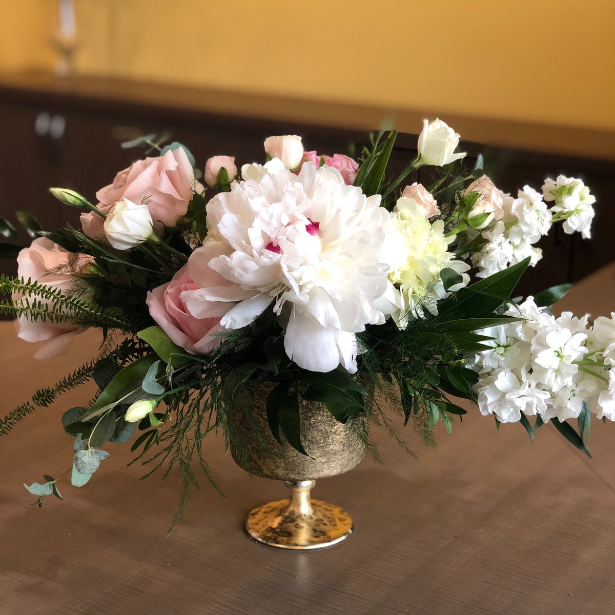 Flowers780's tweet photo. Some Wedding Centrepiece Inspiration from Your Local Flowershop 😊💕✨ https://t.co/0LY9TAAL5V