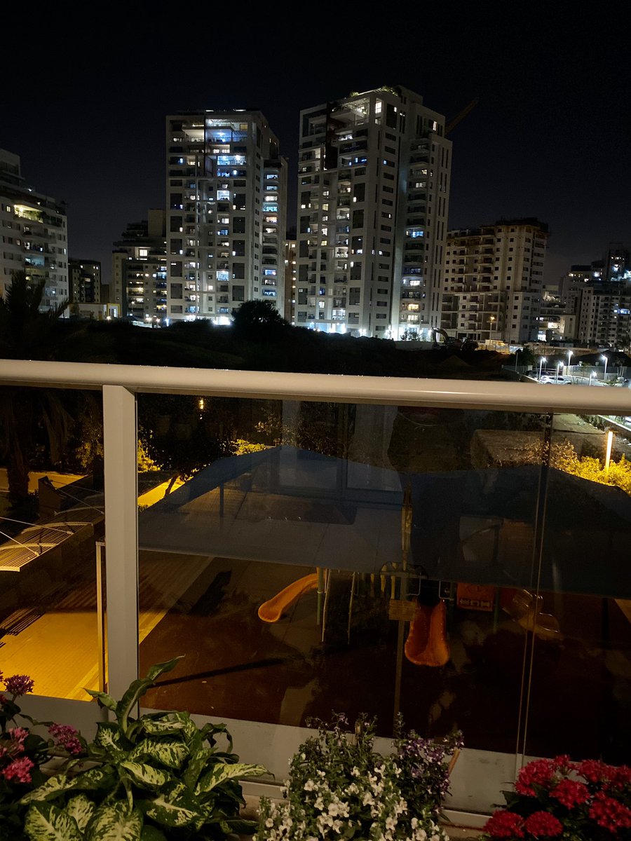 yuval_manzon's tweet photo. Saturday night 🇮🇱 #missedthisview https://t.co/5ooIv9aC7E