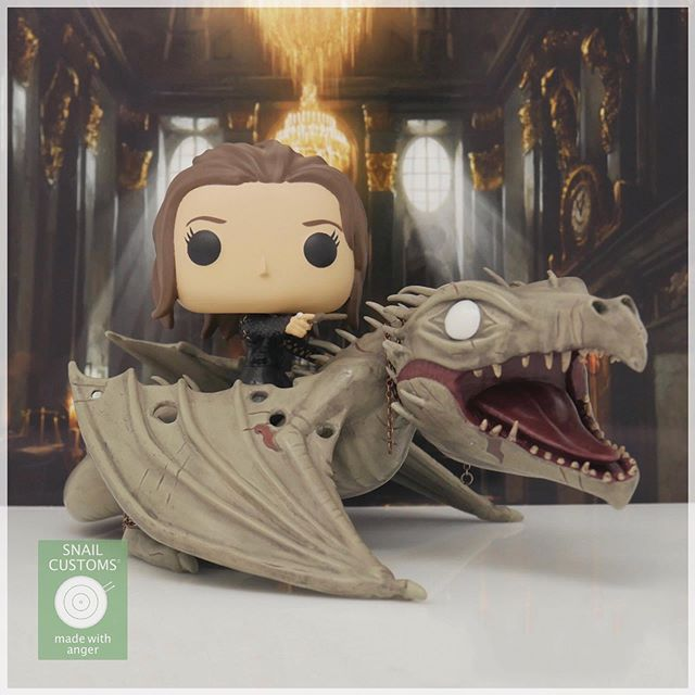 FunkoPOPsNews's tweet photo. Loving these customs Funko POPs! Ironbelly and Hermione created by IG snail_customs_ ~ #HP #HarryPotter #FPN #FunkoPOPNews #Funko #POP #Funkos #POPVinyl #FunkoPOP #FunkoPOPs https://t.co/oRciRiRotR