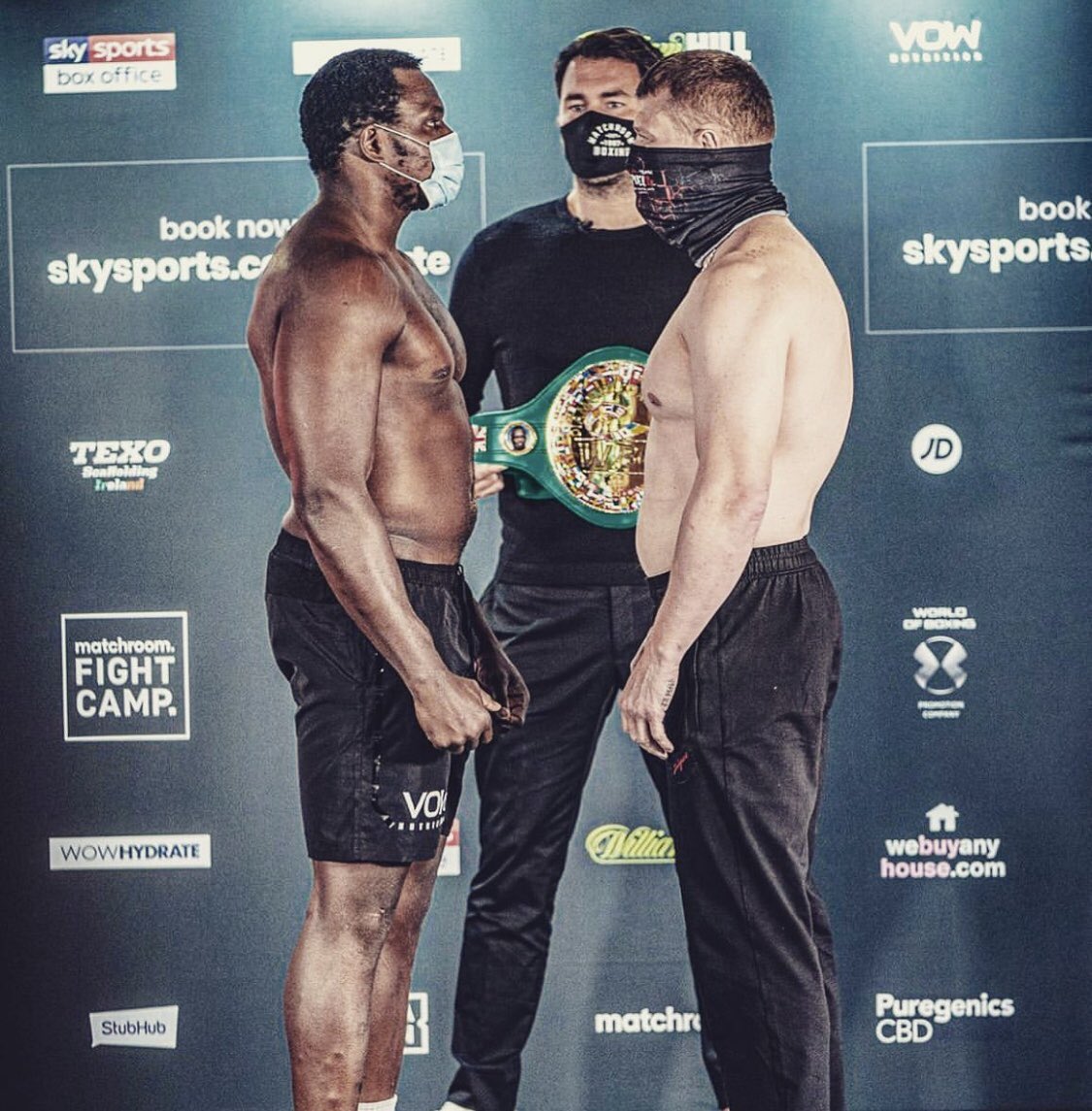 PuregenicsCBD's tweet photo. Can you spot us? Proud to be sponsors of @EddieHearn back garden party 🙌🏻 #matchroom #fightclub #WhytePovetkin https://t.co/wVakcPUryb