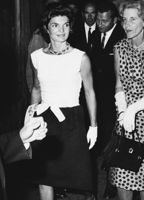 First Lady Jackie Jackie Kennedy always appreciated Mellon’s special contribution to the White House. As a Christmas gift in 1966, she presented Mellon with a green and white striped handmade scrapbook she had personally created First Lady Jackie Kennedy with Bunny Mellon