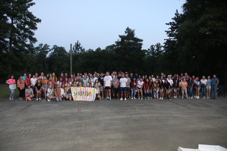 shsclass20212's tweet photo. senior sunrise☀️ https://t.co/NIi6sjiwBQ