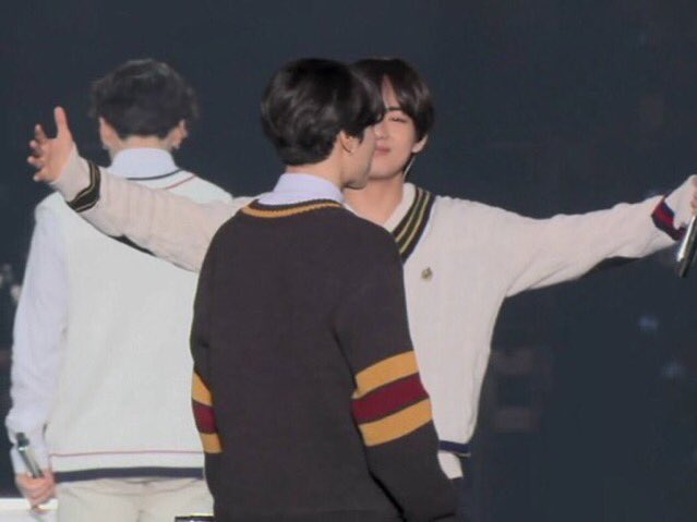 vmin photo sequences ; a wholesome thread