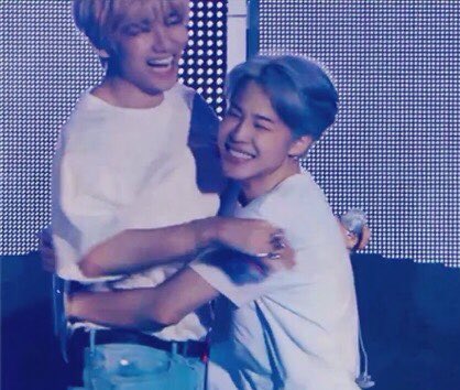 vmin photo sequences ; a wholesome thread