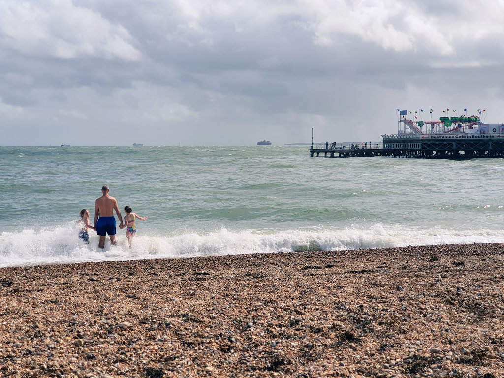 gatewaytrustCEO's tweet photo. Another blustery day today... just our family doing what we do...dodging the showers and the waves coming over the sea wall for a cycle to the beach. #wavejumping #jumping #rollingaroundsortofplayfighting #VitaminSea #nowayiwasgoingin #puffajacketdayforme #noswimmingtoday https://t.co/KB0UKVlKZN