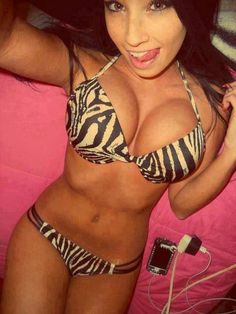 DM for my naughty pics &amp; vids like &amp; Retweet  😗 🥰 
#xbox #americagreat #makeamerica #team #trump #laptop #american #sellingpics #travel #FolloForFolloBack #sextoyshop #onlyfanspromo #life #cute #equality