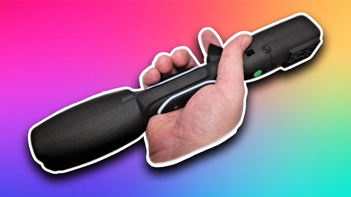 Tactical Haptics SaberGrip Controller Takes #VR Sword Fights And Fishing To The Next Level bit.ly/3glBLHN via <a href="/VRScout/">VRScout</a>