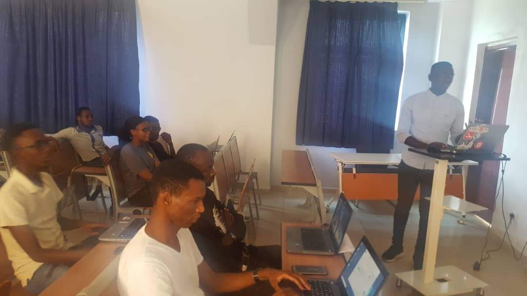 GDSC AUCA tweet media