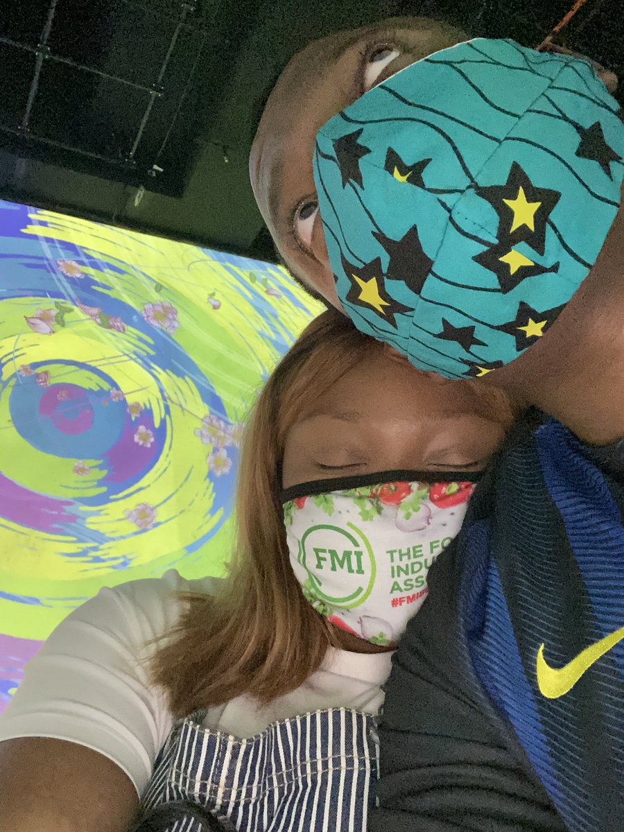 lara_ayodele's tweet photo. The cutest date! https://t.co/RaFoQjqr2P