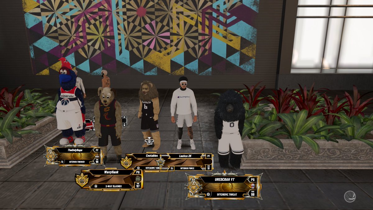xLocks__'s tweet image. Goodbye NBA2K20 been a good year . Love my bros 👍👋 21 go be even better.