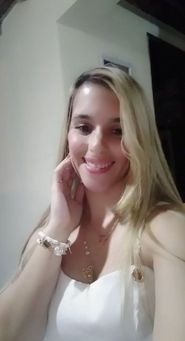 Hola muy buenas tardes chicos 💋💋 @chaturbate #chaturbate #diadeganarseguidores https://t.co/gHpxFPIb<a class="tags" href="/tag/chaturbate">@chaturbate</a><a href="/tag/chaturbate"class="tags">#chaturbate</a><a href="/tag/diadeganarseguidores"class="tags"><span>#diadeganarseguidores</span></a>