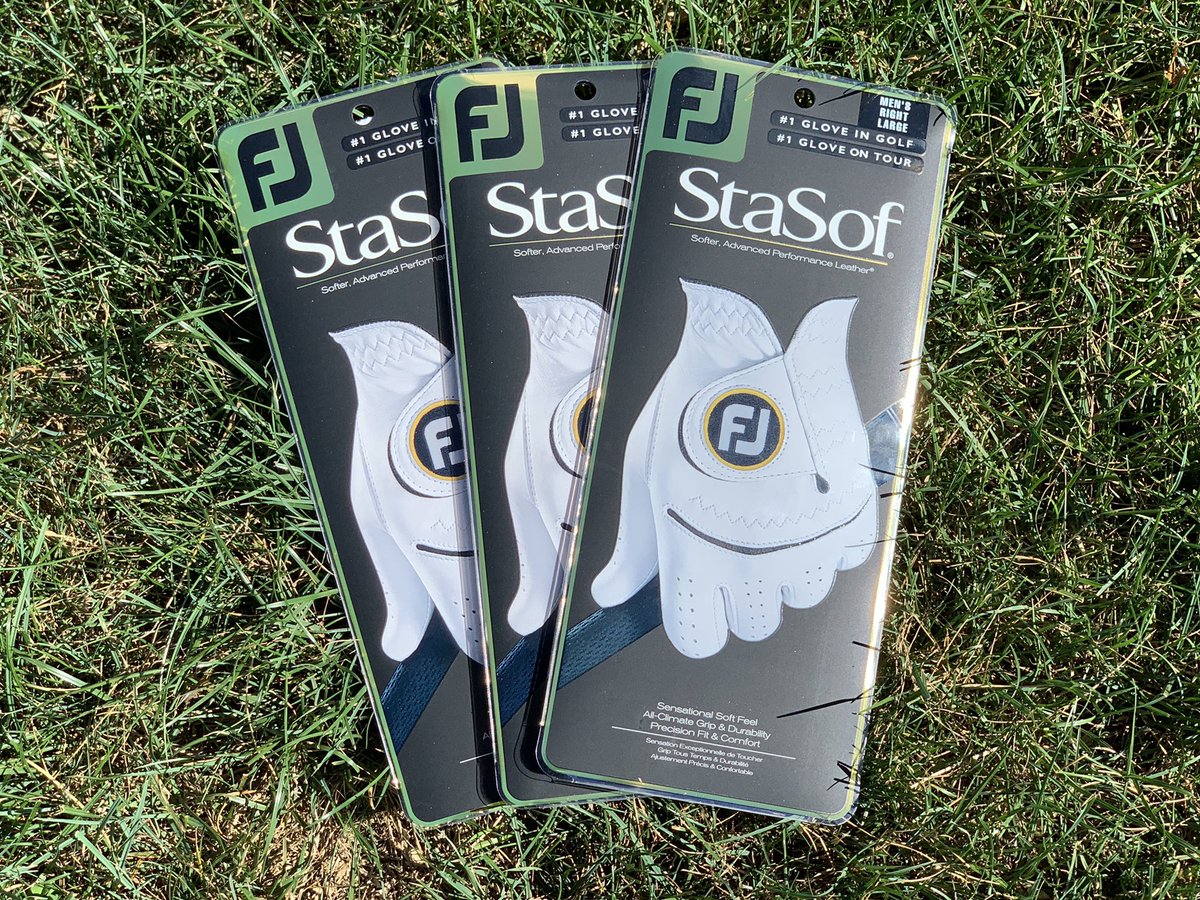 🔥 Play with Pete Invitational at Inverness Club GIVEAWAY 2 (Worldwide) 🔥

New FootJoy StaSof Golf Gloves. Let’s do 4 Winners 😁

To enter:
✅ RT & Follow @PGAPappas & @FootJoy

✅ Comment w/ glove hand (left or right) and size (S, M, M/L, L, XL, or XXL) you want. #1GloveInGolf